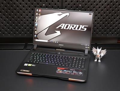 把顶级桌机变成笔电 技嘉AORUS 17X 旗舰机皇开箱评测