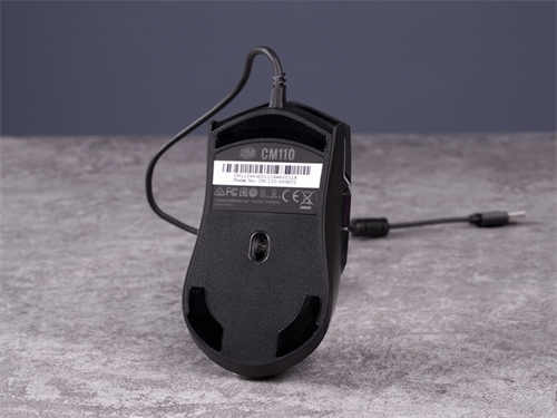 Cooler Master CM110 CM310电竞滑鼠开箱/千元内亲民价格、左右对称鼠身、环绕照明灯条(6)